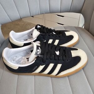 Adidas Samba OG Black Wonder White Womens Size 7.5 IE5836